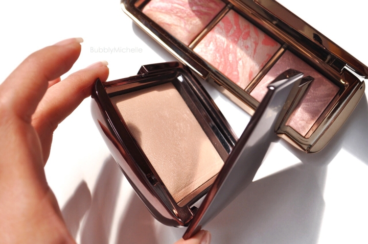 Hourglass Ambient Lighting Blush palette